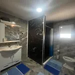 Holiday home Porodicni Mir